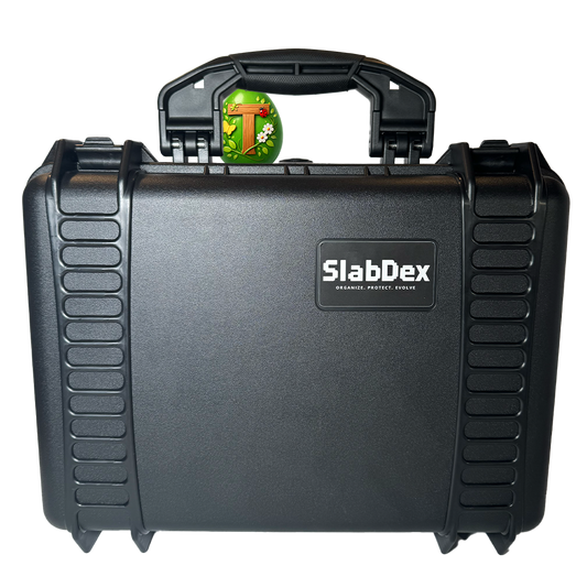 Slab Koffer für PSA, CGC & Beckett – SlabDex S100 Graded Card Case | Made in Germany